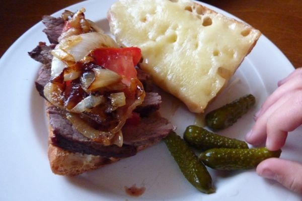 steak sandwich